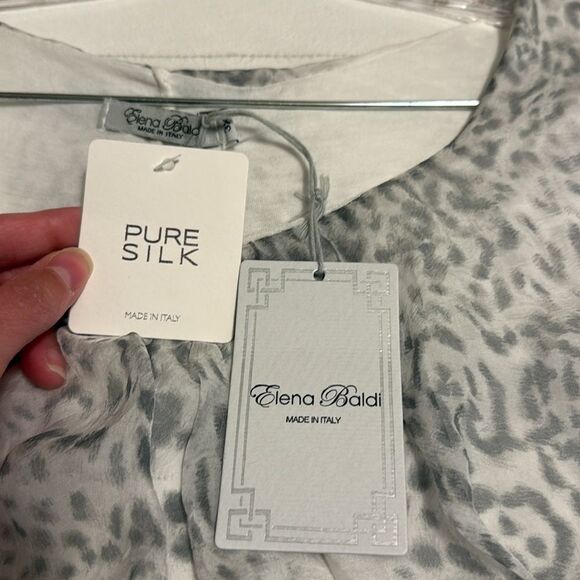 NWT Elena Baldi Grey and White Leopard Print Women's Top - Picture 7 of 7